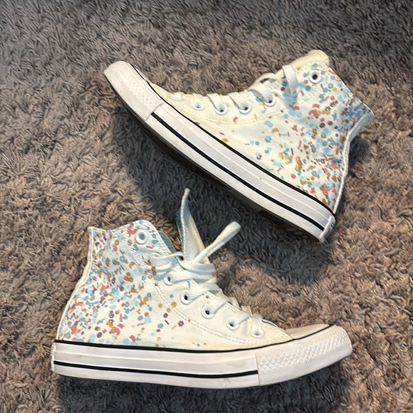 Women’s Confetti Converse Sneakers - Picture 2 of 7